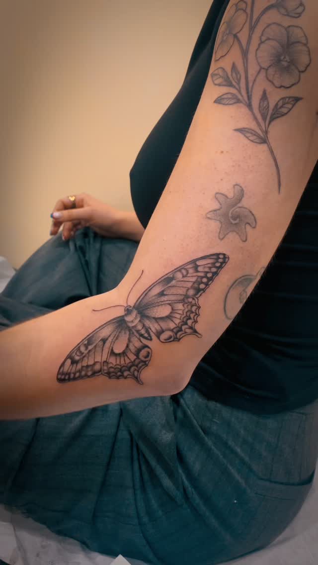 Tatouage de Chez Loulou Tattoo