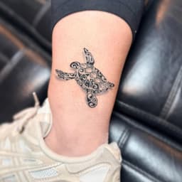 O ABYSSES Tattoo Shop