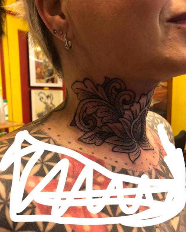 Tatouage de Onora Tattoo