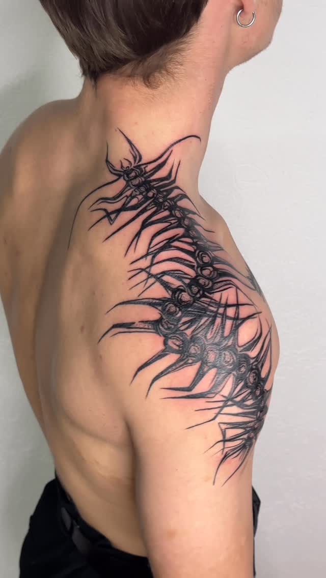 Tatouage de Ortiepik Tattoo