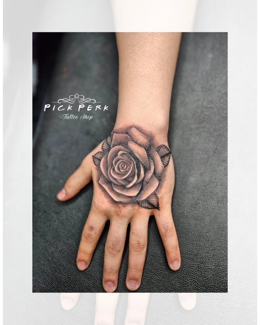 Tatouage de Pick Perk Tattoo