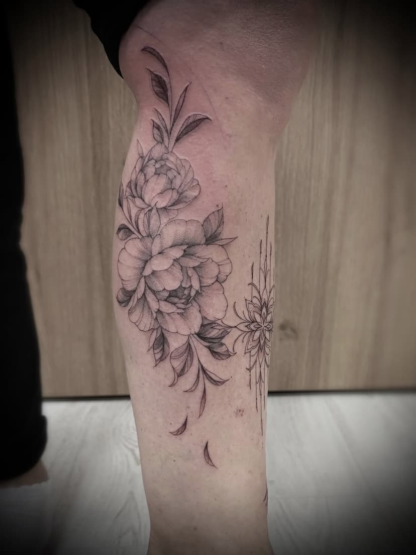 Tatouage de Poupiii Tattoo tatouage et piercing