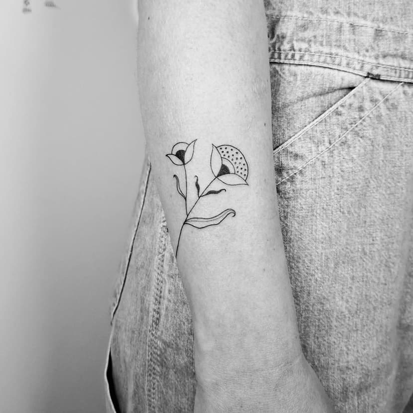 Tatouage de Maya Dufo . Tatouage . Paris