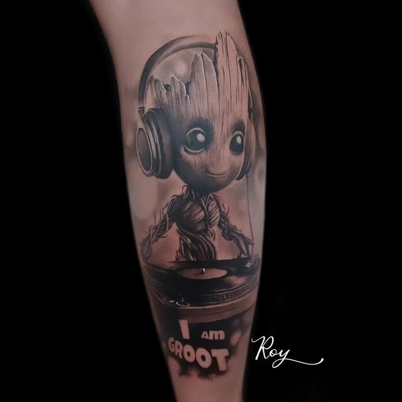 Tatouage de Roy's needles Tattoo