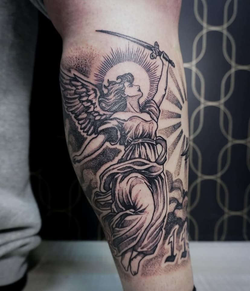 Tatouage de Sales Mômes Tattoo