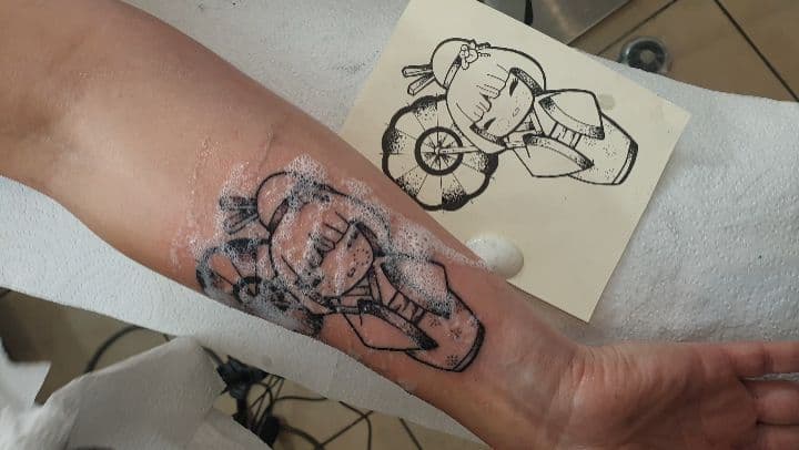 Tatouage de Shy ink tattoo