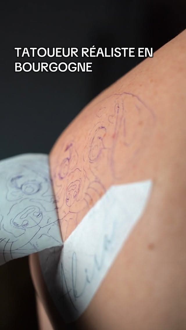 Tatouage de THIBAUT COVAREL artiste tatoueur