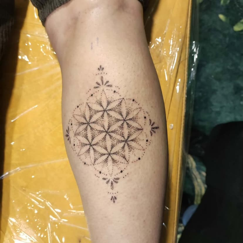 Tatouage de Too Dou Tattoo