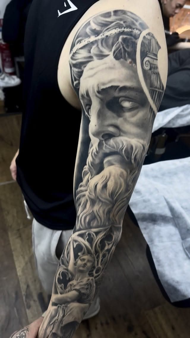 Tatouage de PHOENIX TATTOO STUDIO