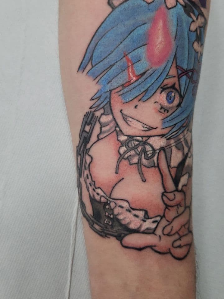 Tatouage de Mido tattoo - Tatoueur (réalisme, manga, fine line)