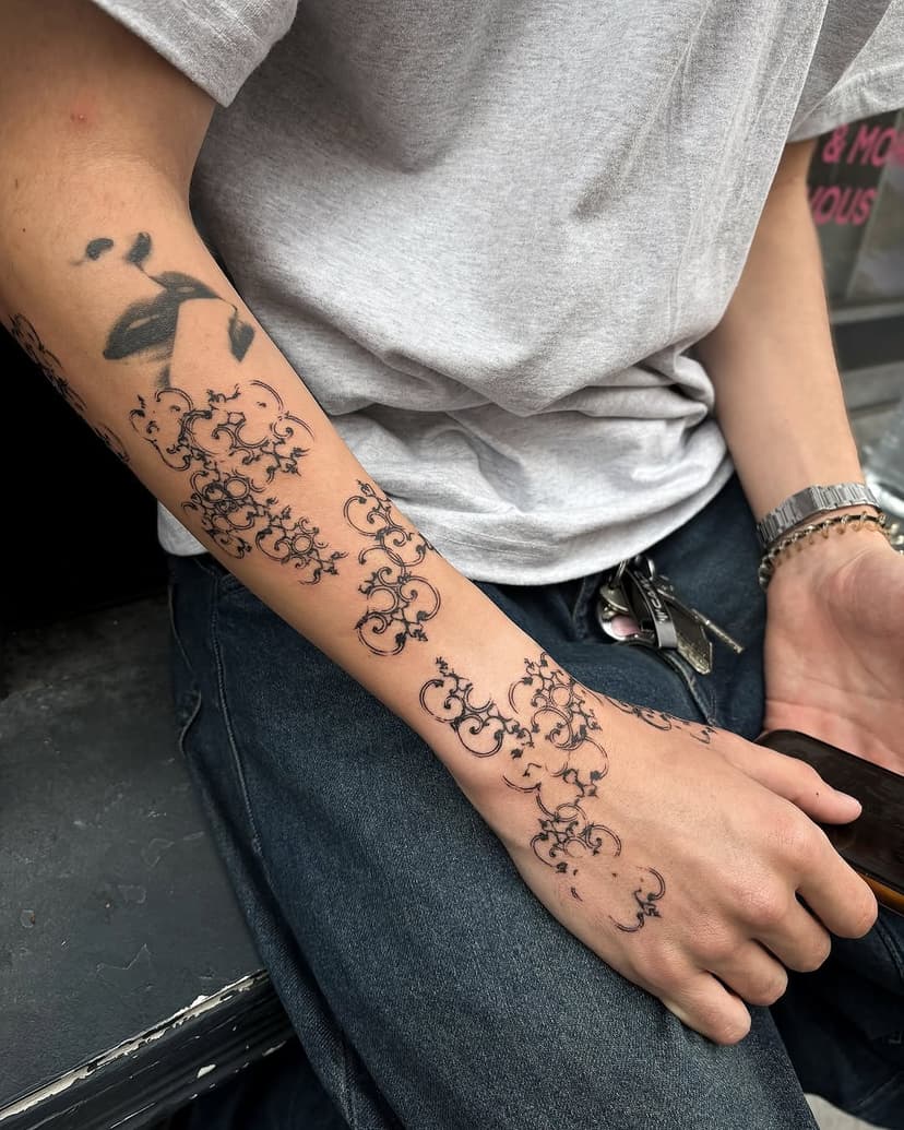 Tatouage de Parle Million Tattoo