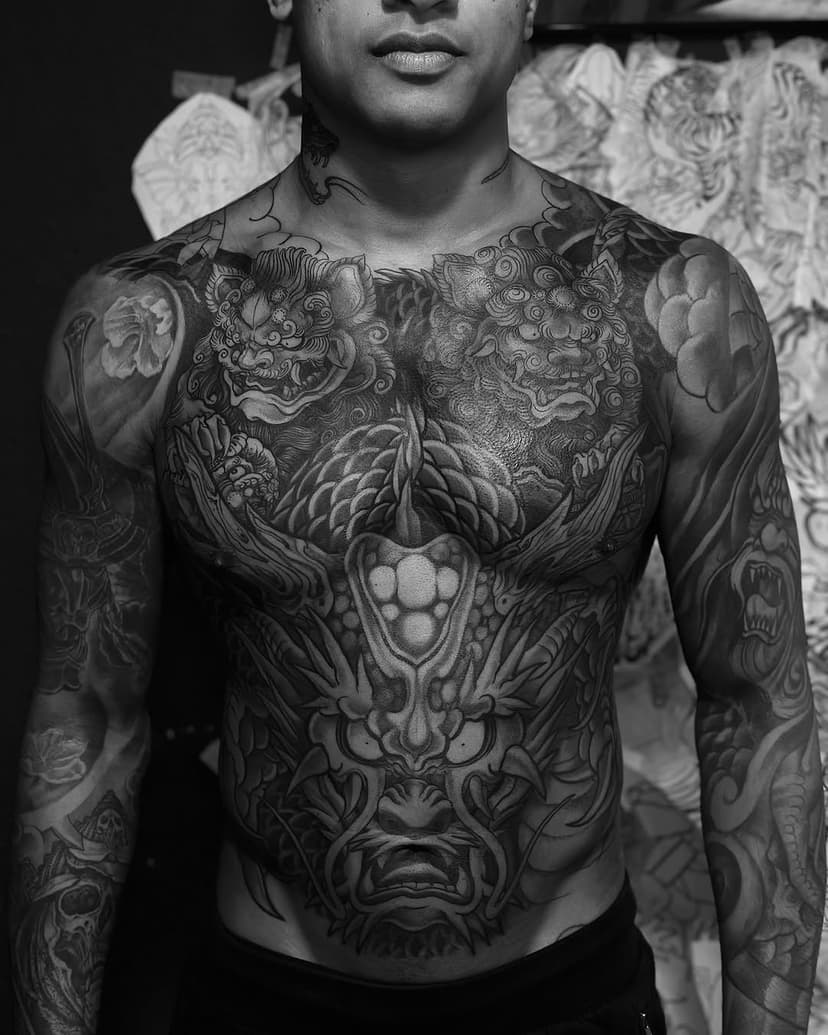 Tatouage de L'aiguille tatouage Marseille