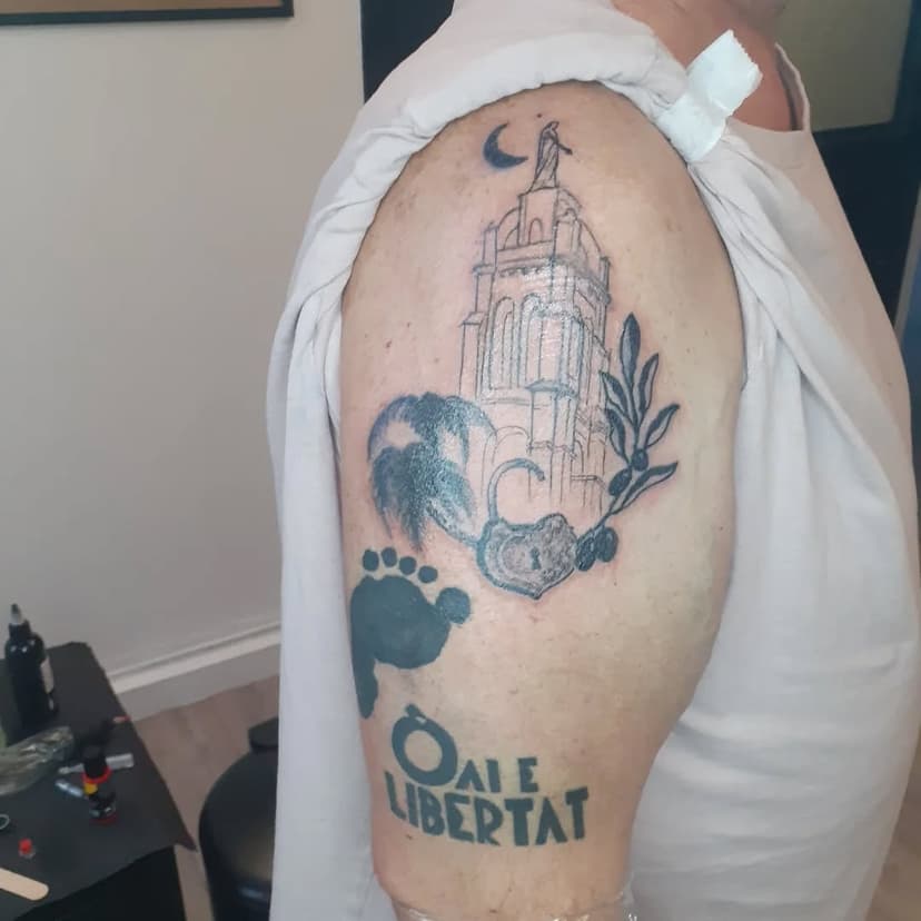 Tatouage de tataflo_tattoo