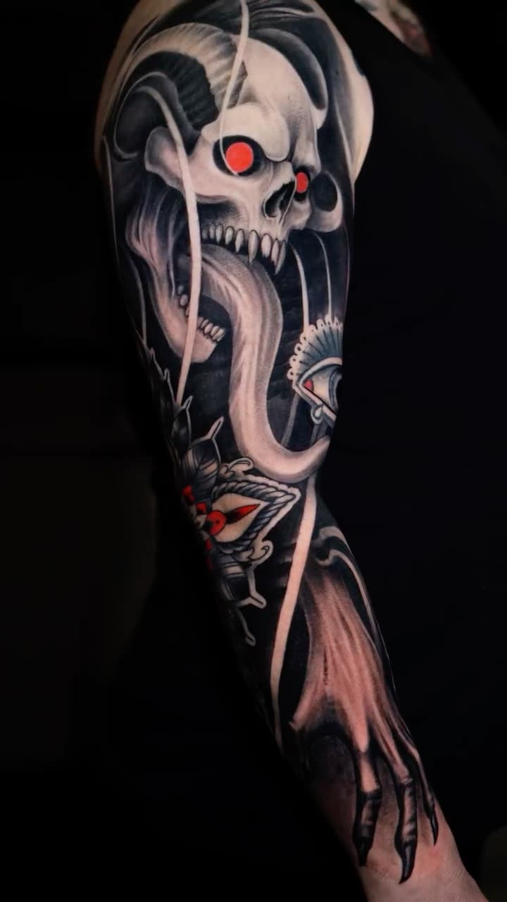 Tatouage par Fernando Toro Tattoo – Tatoueur Marseille