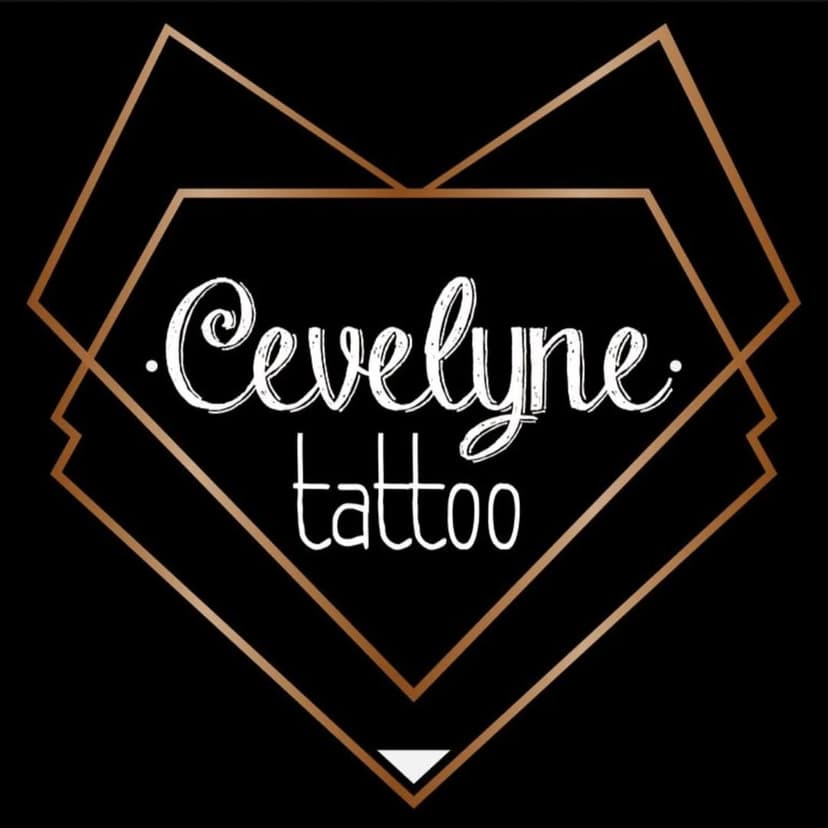 Tatouage de Cévelyne Tattoo