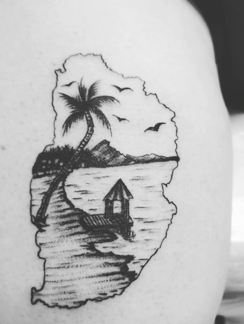 Tatouage de Dom Tattoo Studio