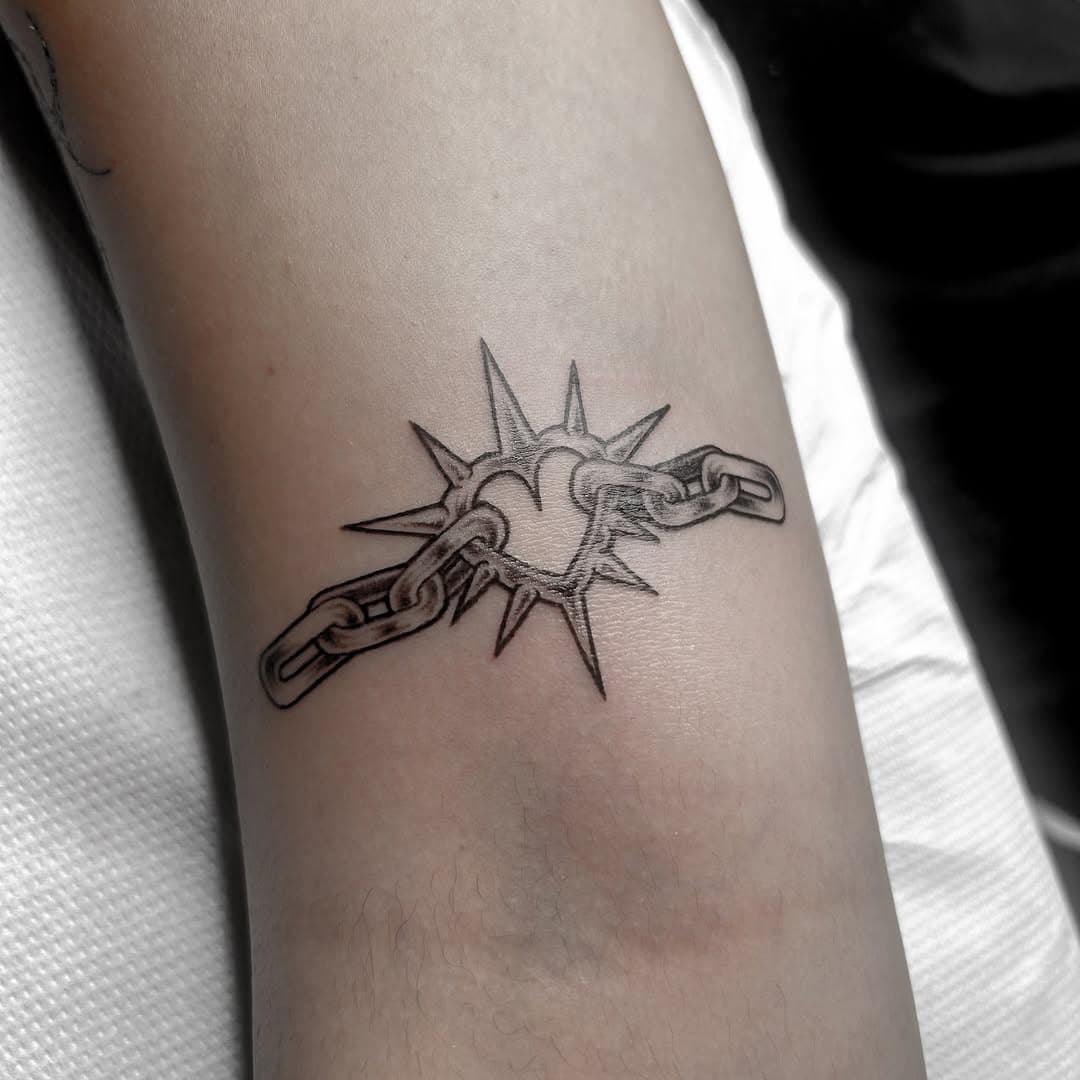 Tatouage par Beechette Tattoo