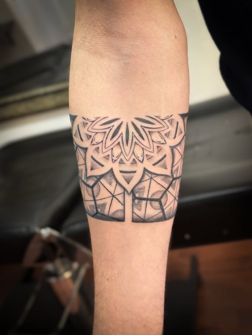 Tatouage de 6'Ril Tattoo