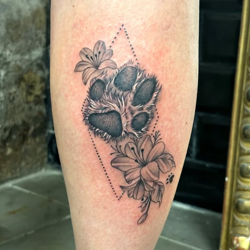 Tatouage de Aiguille Magique II