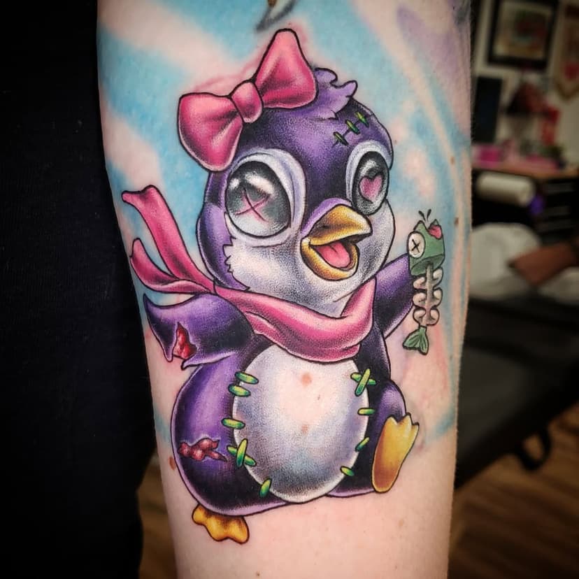 Tatouage de Cara Lee Tattoo