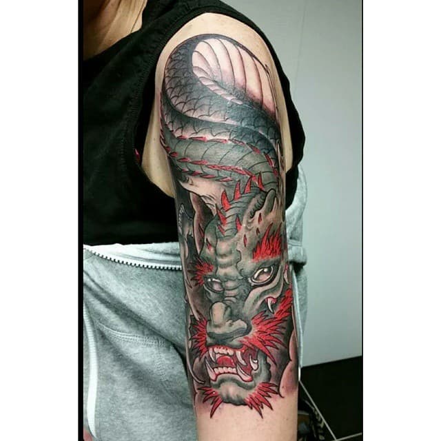 Tatouage par Apsara Tatouage