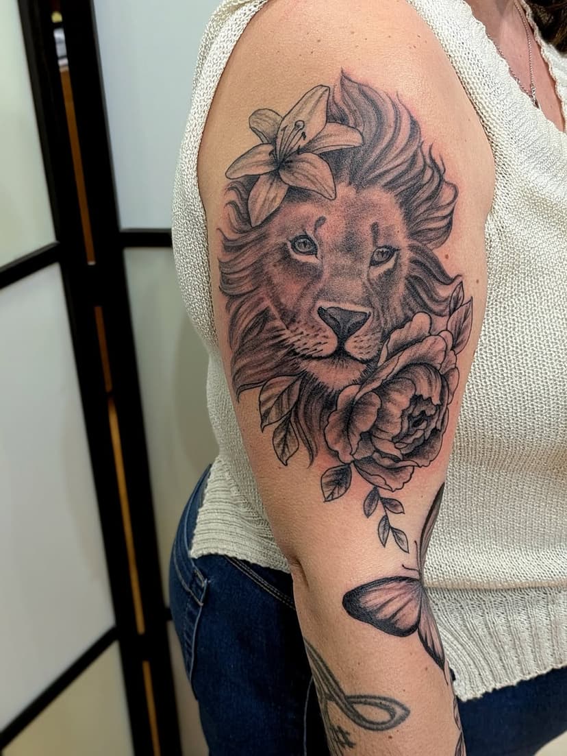 Tatouage de Arcane Tattoo