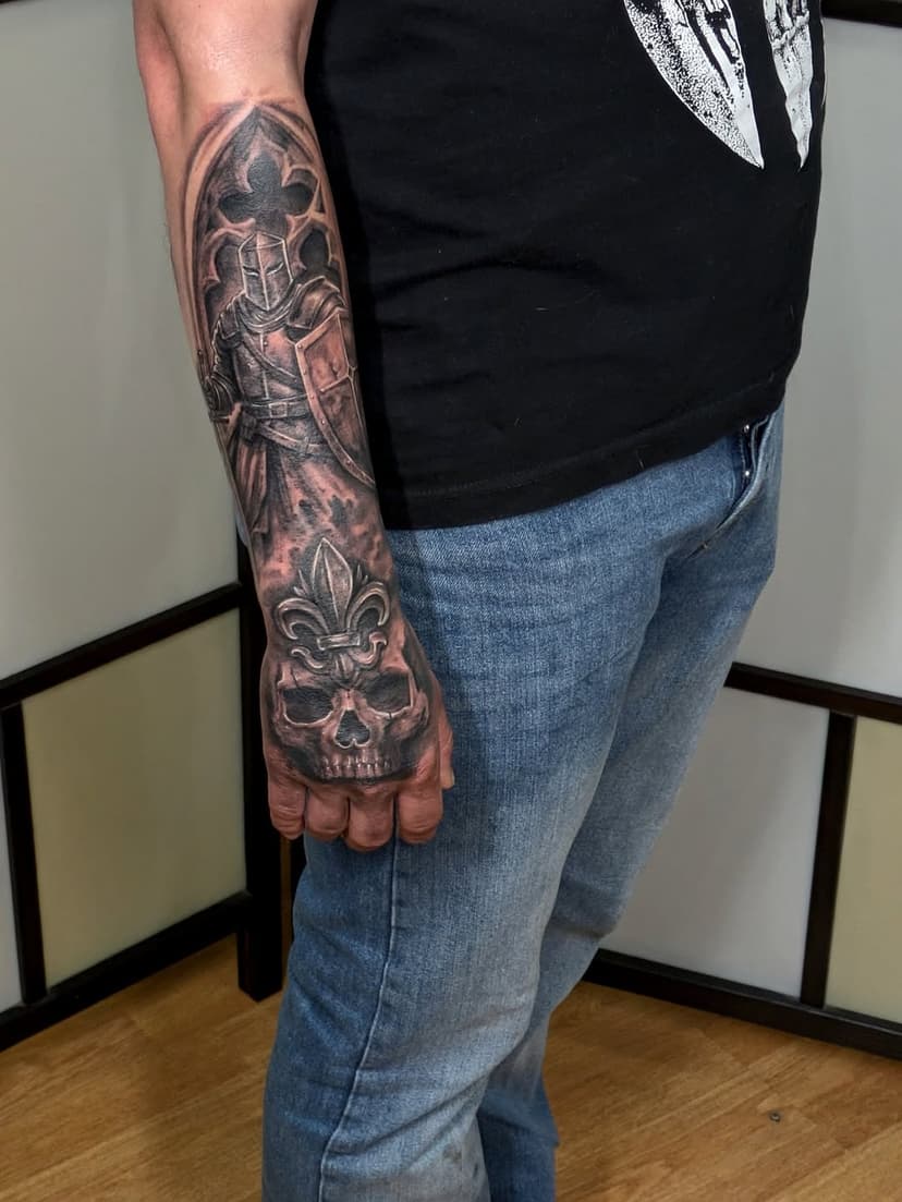 Tatouage de Arcane Tattoo