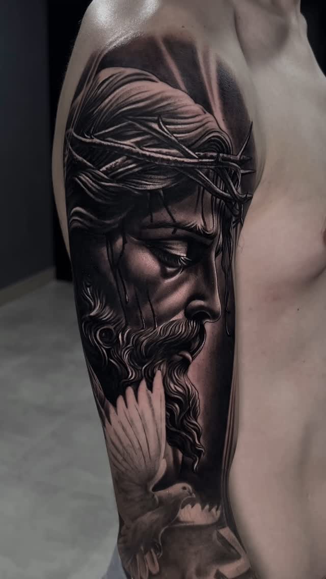 Tatouage de Art Break Tattoo Studio