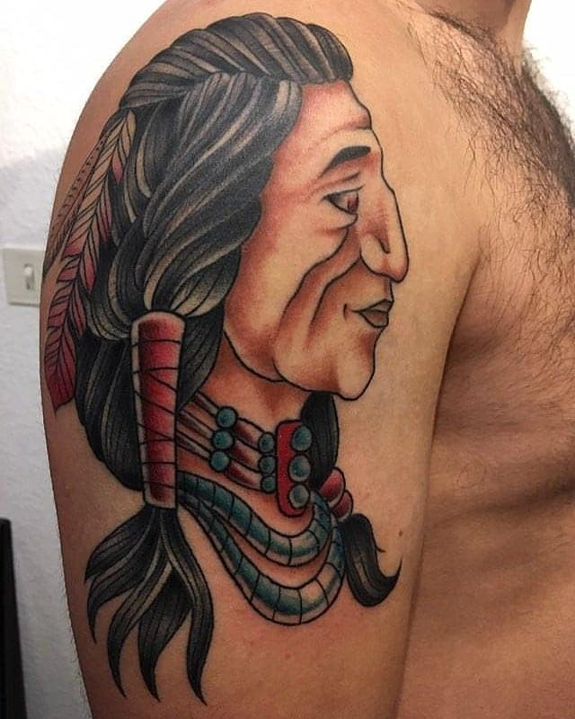 Tatouage de Astre Bleu Tattoo Art