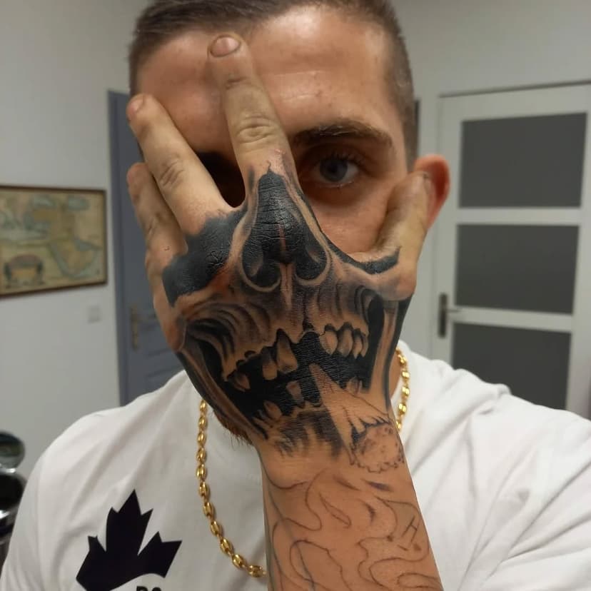 Tatouage de atelier de tatouage OSEL