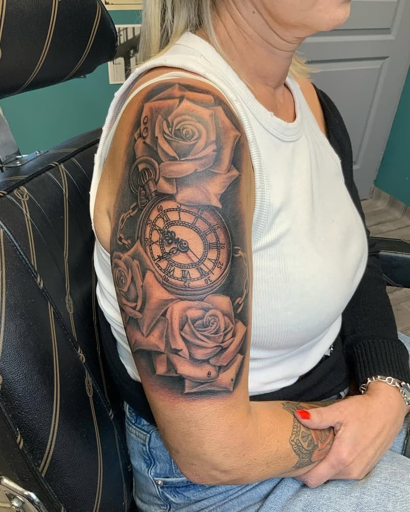 Tatouage de atelier de tatouage OSEL