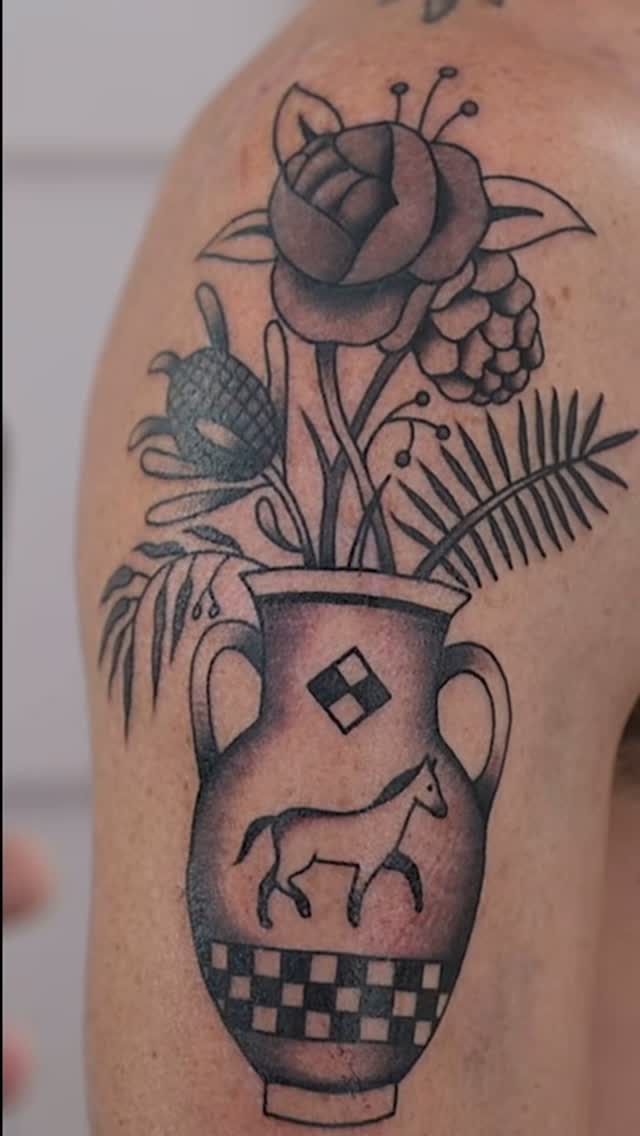 Tatouage de Salon Tatquage Tattoo