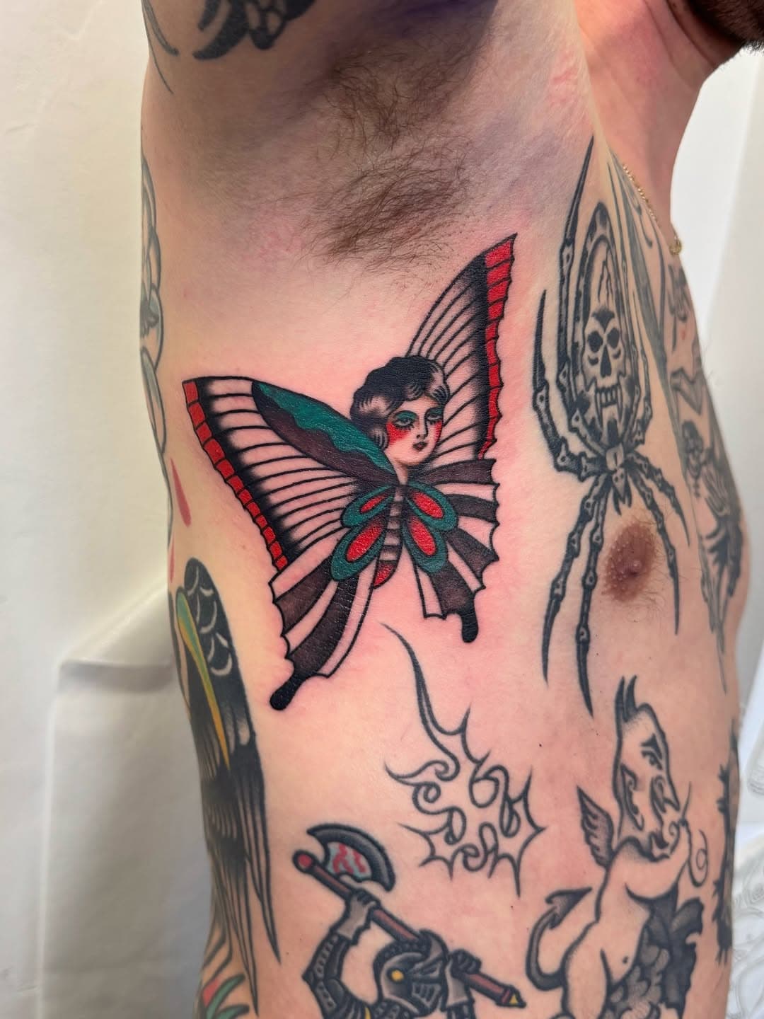 Tatouage par Salon Tatquage Tattoo