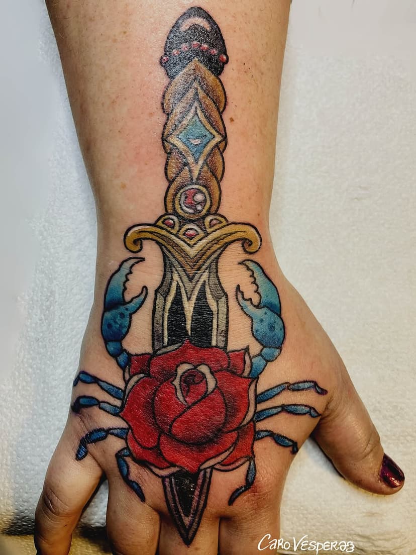 Tatouage de Caro Vespera Tattoo - Tatouage couleur - néo-traditionnel - aquarelle et cover tattoo à St-Girons