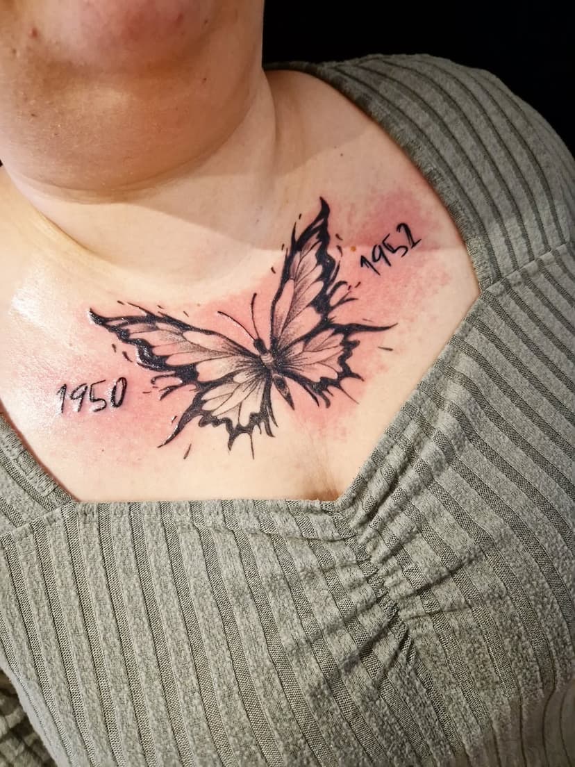 Tatouage de Cherry Ink.