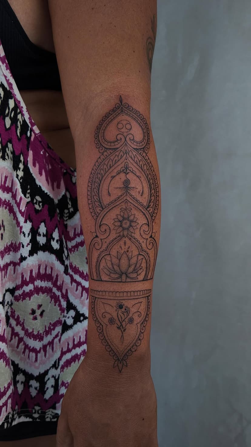 Tatouage de Hatis_tattoo