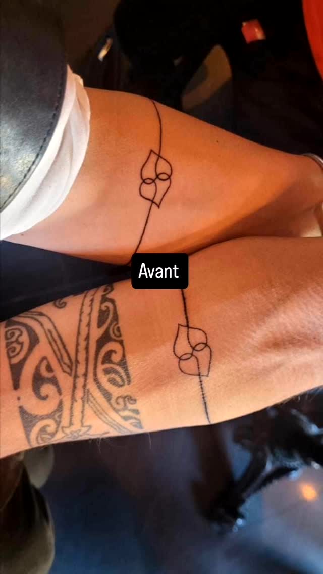 Tatouage de Cyber black tattoo