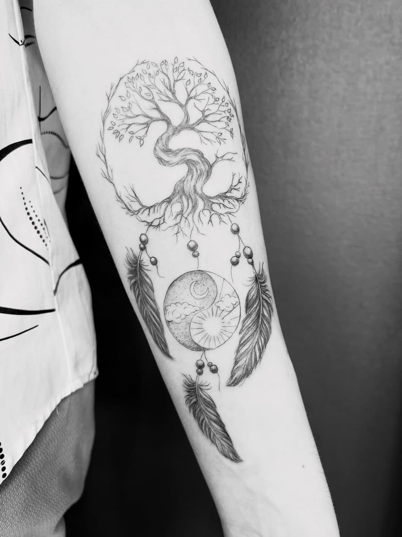 Tatouage de DAN STUDIO DERMOGRAPHIE