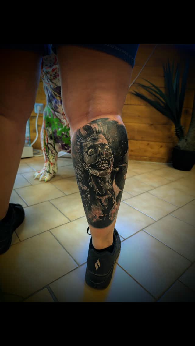 Tatouage de Darkina Tattoo Béziers