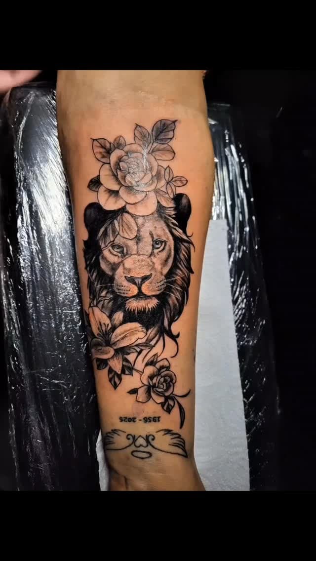 Tatouage de Daruma Tattoo Shop