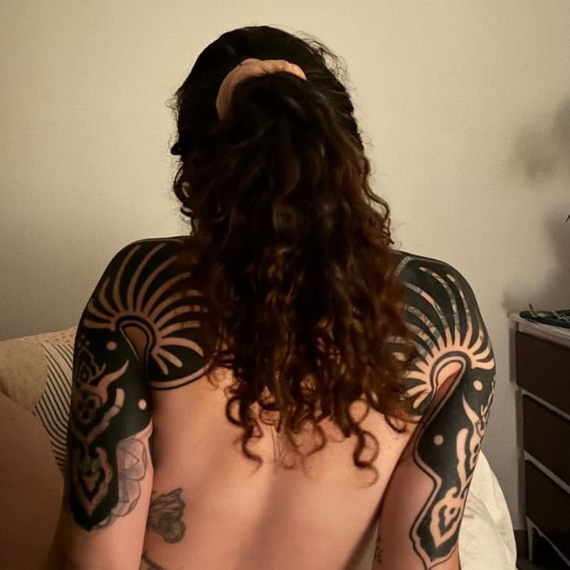 Tatouage de Datcha Tattoo . Tatoueur à Gap