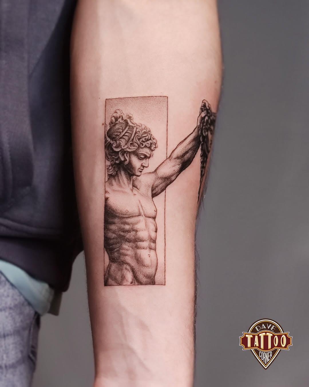 Tatouage par Dave tattoo Corner