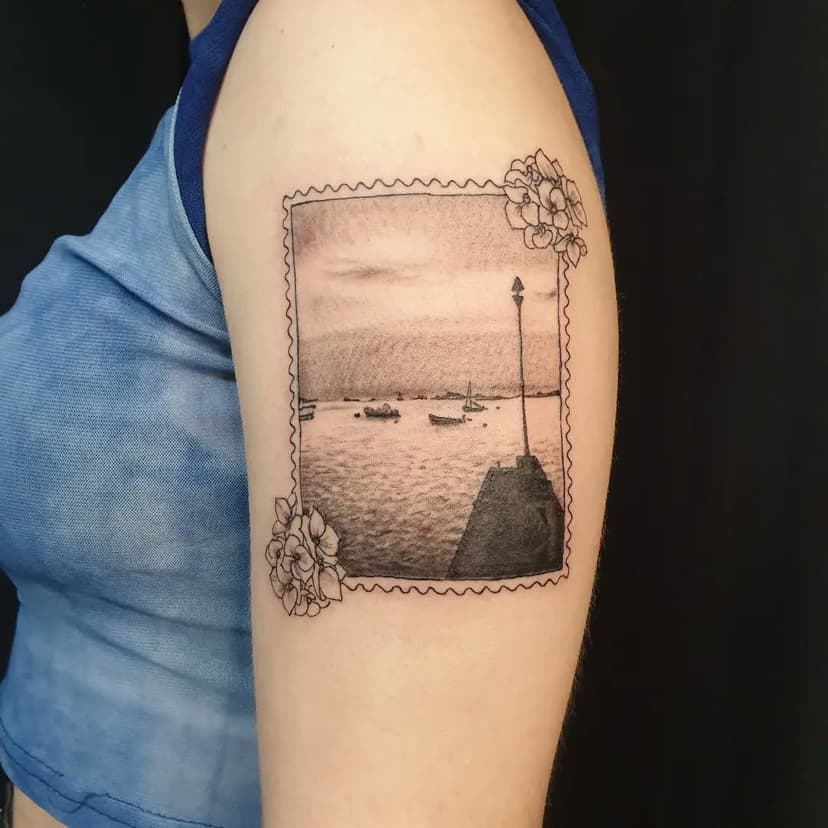 Tatouage de Dimension Ink Tattoo