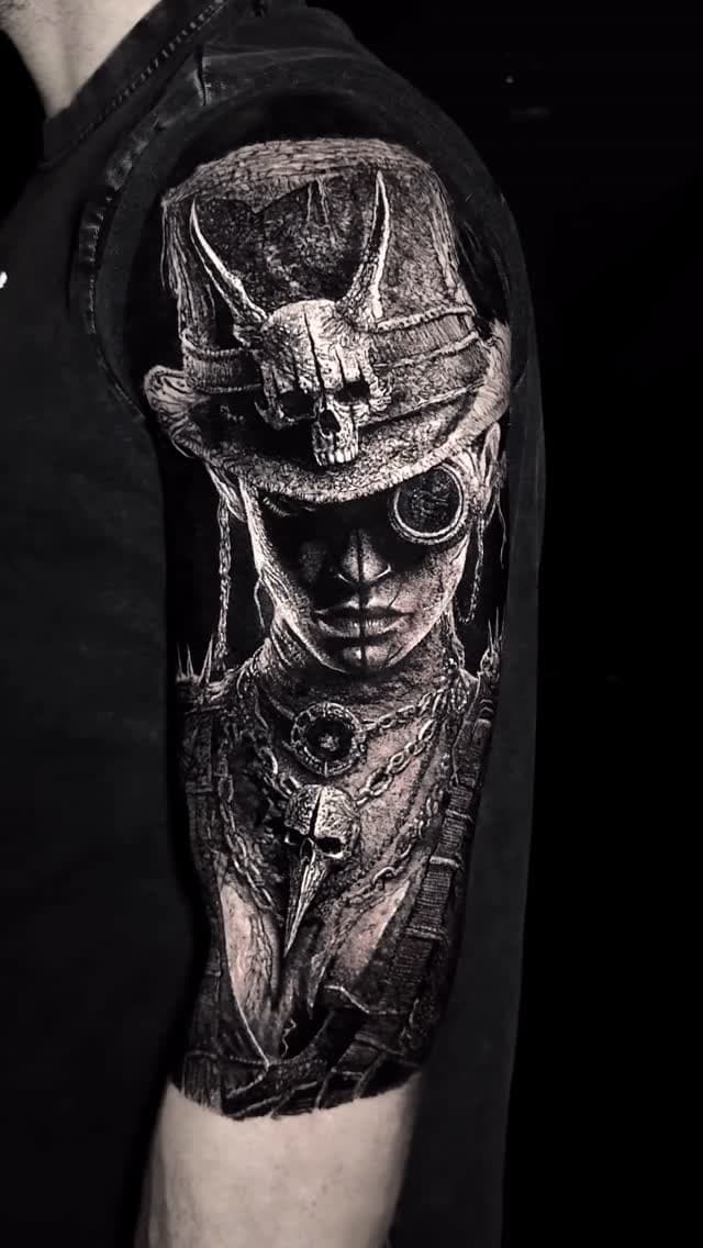 Tatouage de Eliot Kohek