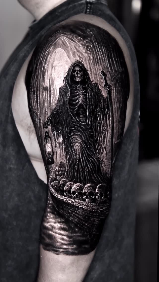 Tatouage par Eliot Kohek