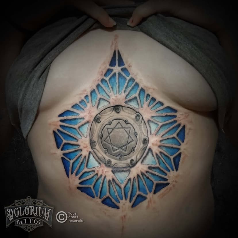 Tatouage de DOLORIUM tattoo