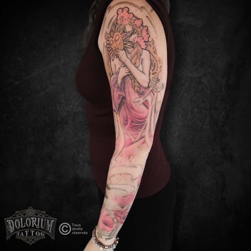 Tatouage de DOLORIUM tattoo