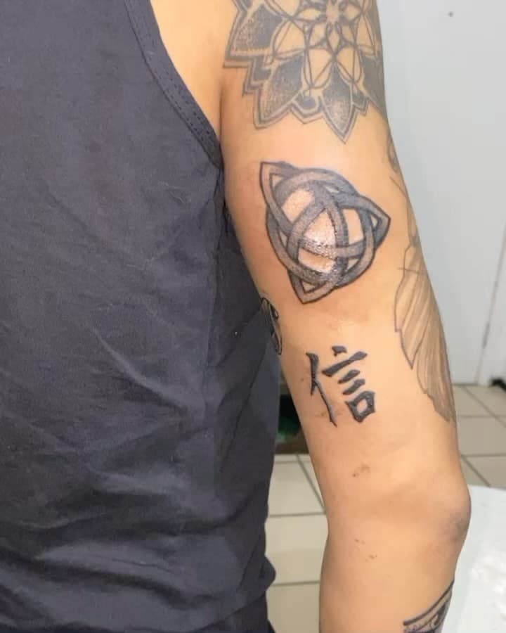 Tatouage de Dom'Ink Tattoo 70