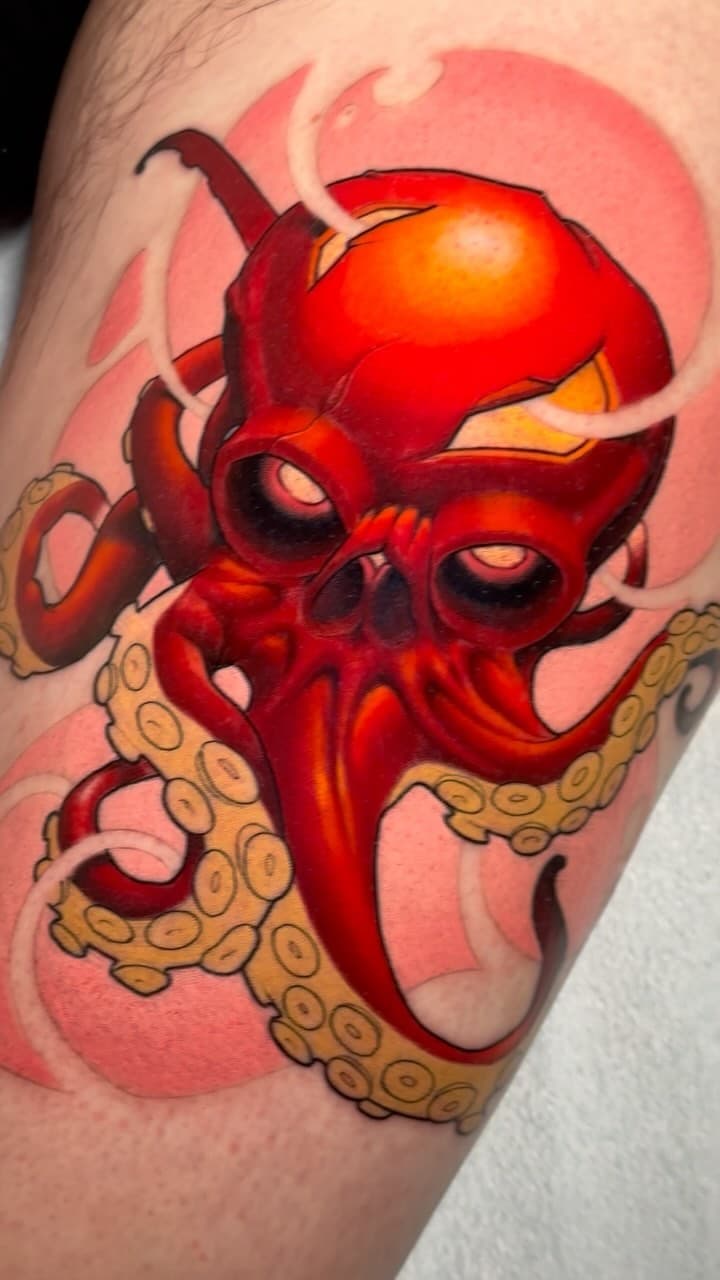 Tatouage de Dom's Tattoo