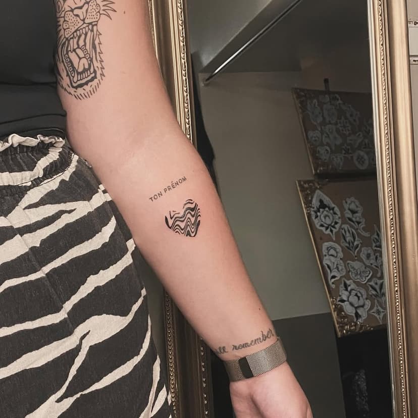 Tatouage de Dysmorphic